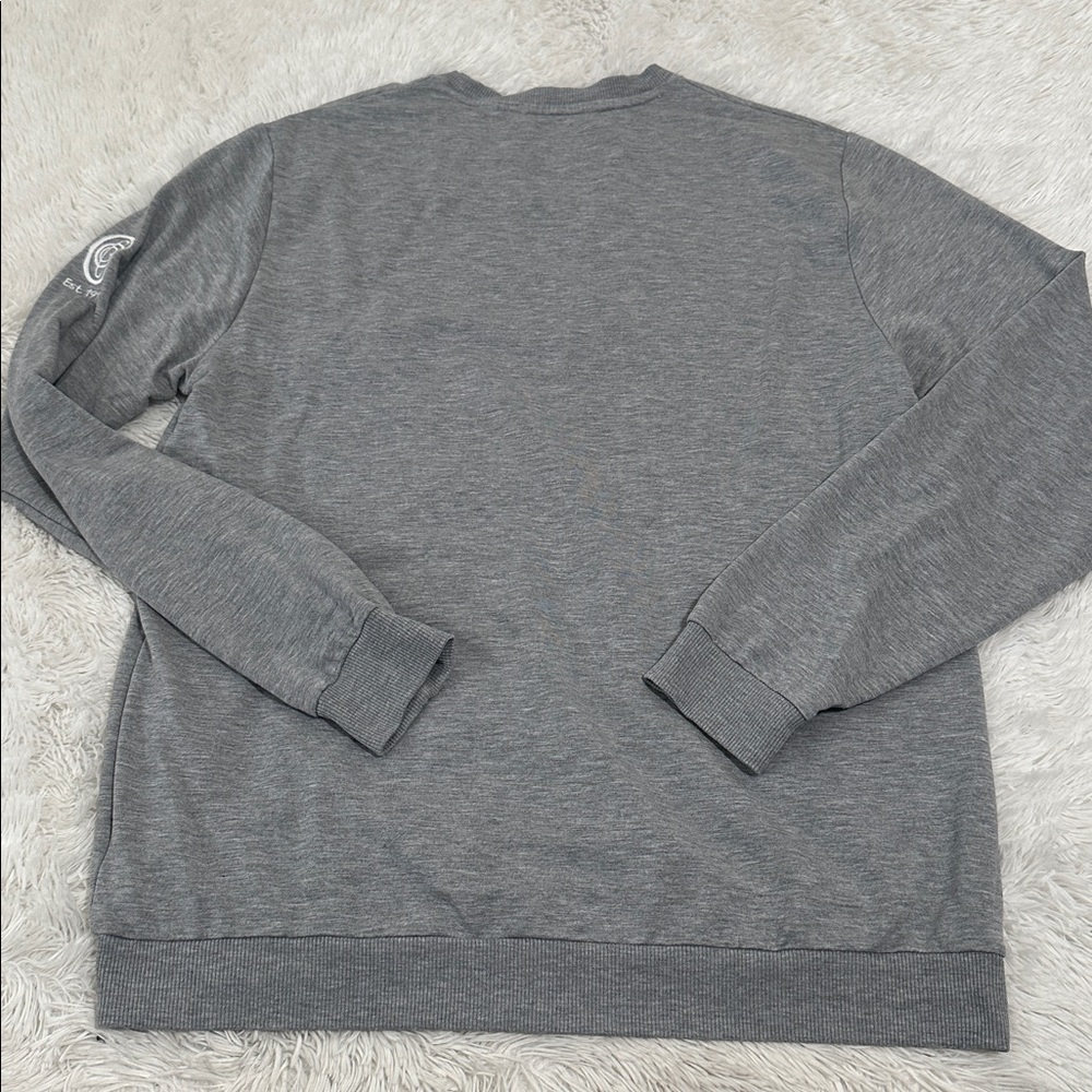 ❤️ Travis Mathew Amenities Crewneck Shirt - Picture 2 of 4